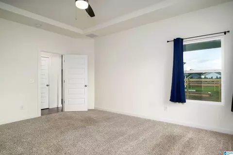 Bedroom - 9913 Hunter Pl, Warrior, AL 35180 photo 2 of 4