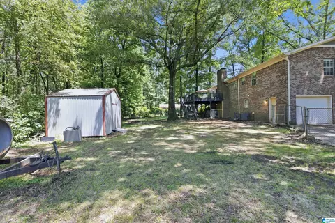 Exterior - 5509 Mccaleb Dr, Dora, AL 35062 photo 6 of 8