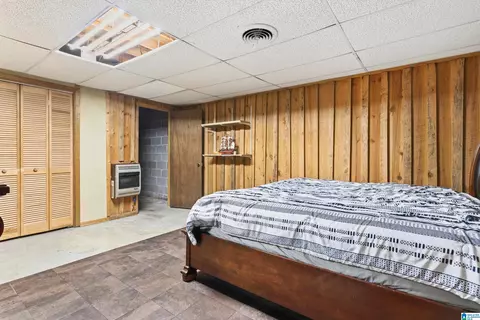 Bedroom - 5509 Mccaleb Dr, Dora, AL 35062 photo 7 of 8