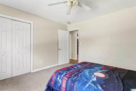 Bedroom - 5509 Mccaleb Dr, Dora, AL 35062 photo 2 of 8