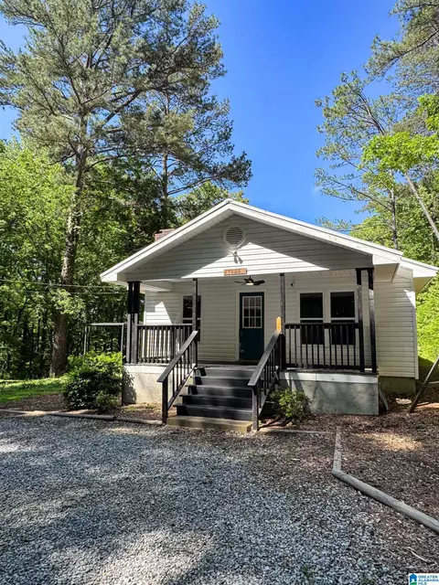 3155 Roberts Mill Pond Rd, Pell City, AL 35125