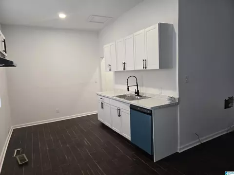 508 5th Pl, Birmingham, AL 35214