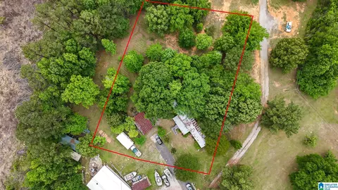 9599 Golden Ln, Bessemer, AL 35023