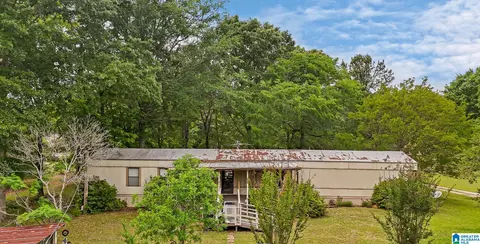 9599 Golden Ln, Bessemer, AL 35023