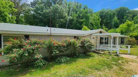 105 21st St, Townley, AL 35587