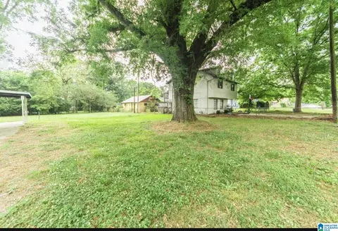138 Crystal Ave #16, Hueytown, AL 35023