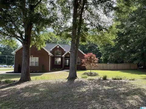 2050 Morris Farms Dr, Riverside, AL 35135