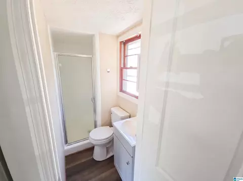 Bath - 1401 E 9th St, Anniston, AL 36207 photo 3 of 3
