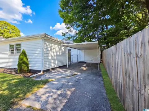 Exterior - 1401 E 9th St, Anniston, AL 36207 photo 2 of 2