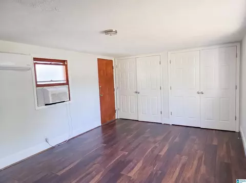 Bedroom - 1401 E 9th St, Anniston, AL 36207 photo 1 of 5