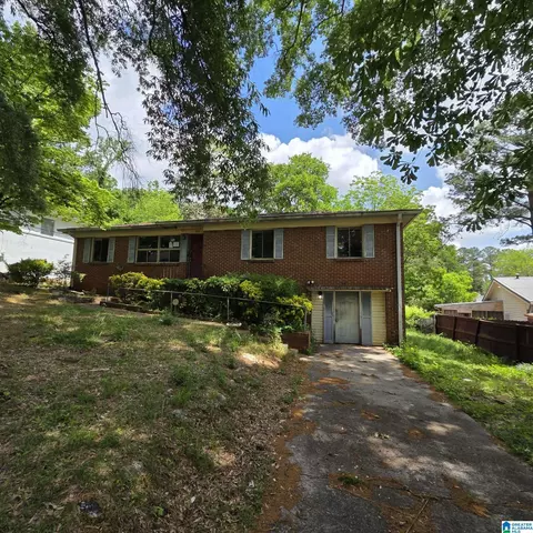 1313 Hatfield Ln, Birmingham, AL 35215