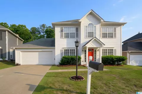 102 Crestmont Ln, Pelham, AL 35124