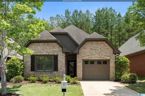 5684 Park Side Rd, Hoover, AL 35244