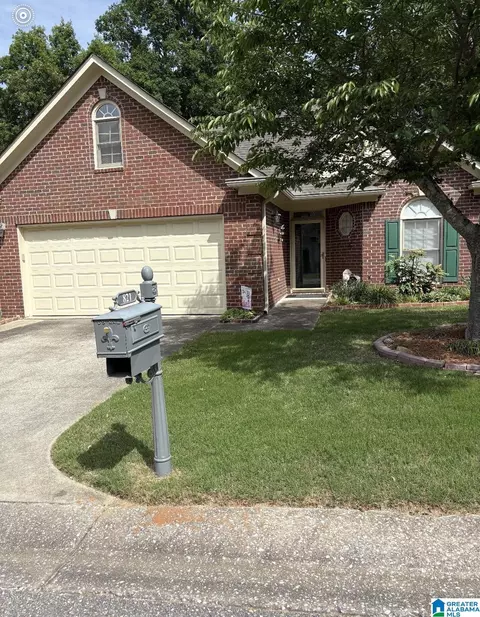 821 Greystone Highlands Dr, Birmingham, AL 35242
