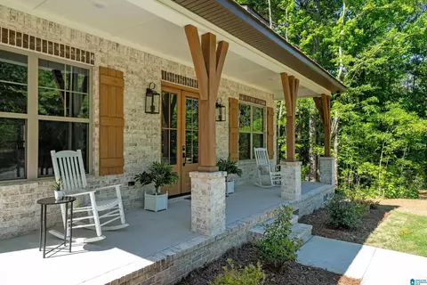 30 Creekstone Dr, Sylacauga, AL 35151