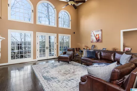 245 Rome Beauty Cir, Oxford, AL 36203