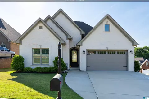 137 Briarwood St, Springville, AL 35146