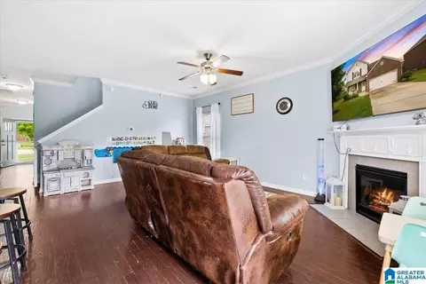 Entry Way - 755 Crider Rd, Maylene, AL 35114 photo 2 of 5