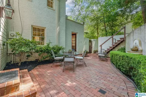 Exterior - 10 Memory Ln, Birmingham, AL 35213 photo 9 of 26
