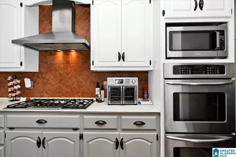 Kitchen - 202 Valley Rd, Sulligent, AL 35586 photo 4 of 5