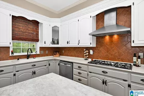 Kitchen - 202 Valley Rd, Sulligent, AL 35586 photo 3 of 5
