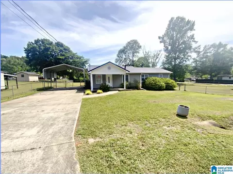 500 Patricia Ln, Oxford, AL 36203
