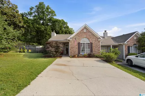 101 Coales Branch Dr, Pelham, AL 35124