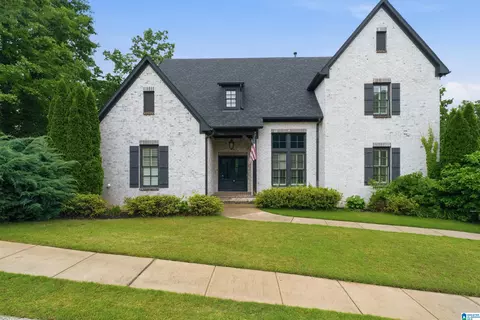 1438 Haddon Pl, Hoover, AL 35226