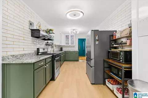 Kitchen - 973 Pine Hill Rd, Birmingham, AL 35235 photo 2 of 2