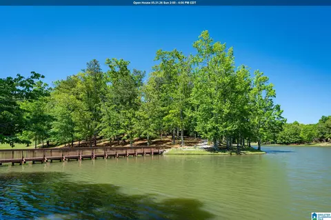 5549 Lakes Edge Dr, Birmingham, AL 35242