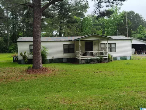 316 Center Hill Rd, Sylacauga, AL 35150