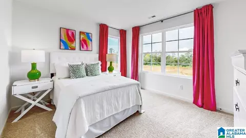 Bedroom - 2085 Gadwall Dr, Alabaster, AL 35007 photo 5 of 6