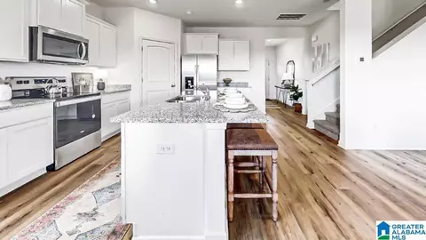Entry Way - 2085 Gadwall Dr, Alabaster, AL 35007 photo 3 of 6
