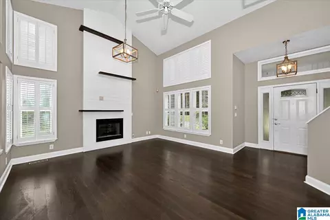 Living - 7217 Cliff Cir, Dora, AL 35062 photo 3 of 4