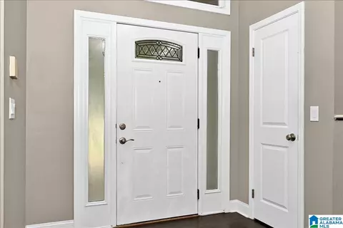 Entry Way - 7217 Cliff Cir, Dora, AL 35062 photo 1 of 1