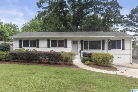 4212 Milhaven Dr, Vestavia, AL 35243
