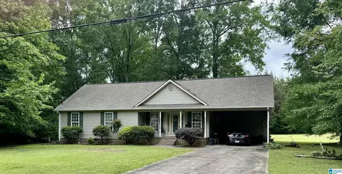 5867 Eastview Ave, Hokes Bluff, AL 35903