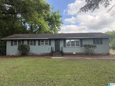 328 Wheeler St, Sylacauga, AL 35150