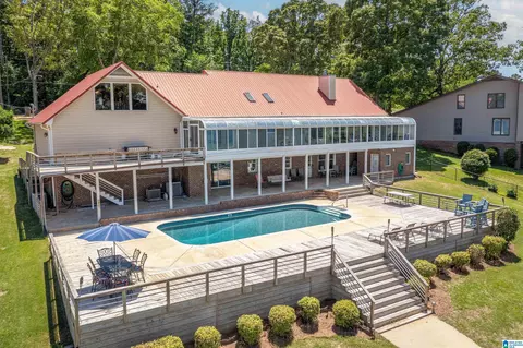 7023 Blackberry Ln, Pell City, AL 35128