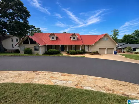 7023 Blackberry Ln, Pell City, AL 35128