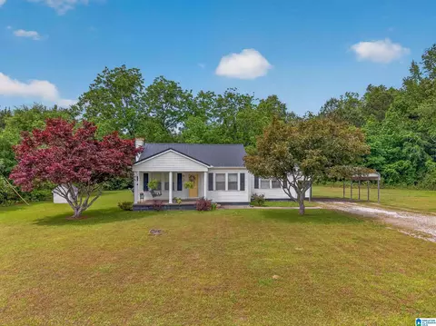 867 Graham Dr, Ohatchee, AL 36271