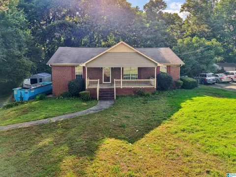 717 Hilltop Rd, Warrior, AL 35180