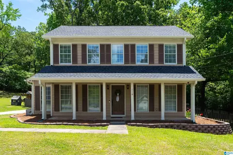 118 Carriage Dr, Maylene, AL 35114