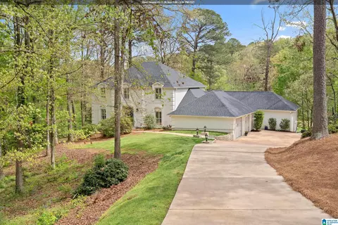 1941 River Way Dr, Hoover, AL 35244