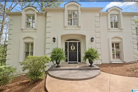 1941 River Way Dr, Hoover, AL 35244