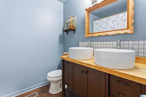 Bath - 115 Dusty Dr SW, Arab, AL 35016 photo 1 of 2