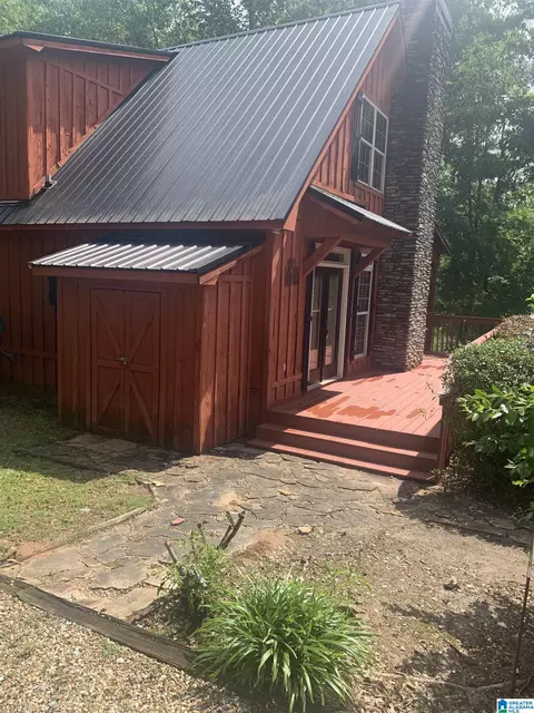 328 Cedar Valley Dr, Wedowee, AL 36278