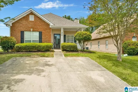 986 Savannah Ln, Calera, AL 35040