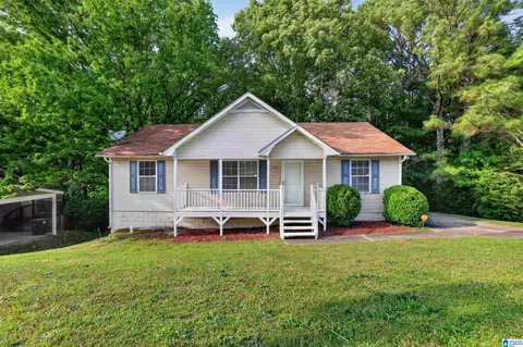 704 14th Ave NW, Center Point, AL 35215