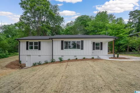2260 Pine Ln, Hoover, AL 35226